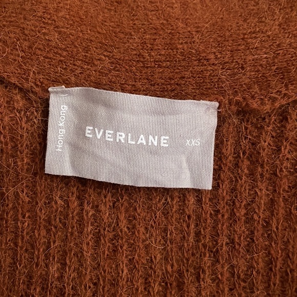 Everlane Oversized Alpaca Cardigan + icu Marbella Aviator Sunglasses - Picture 10 of 16